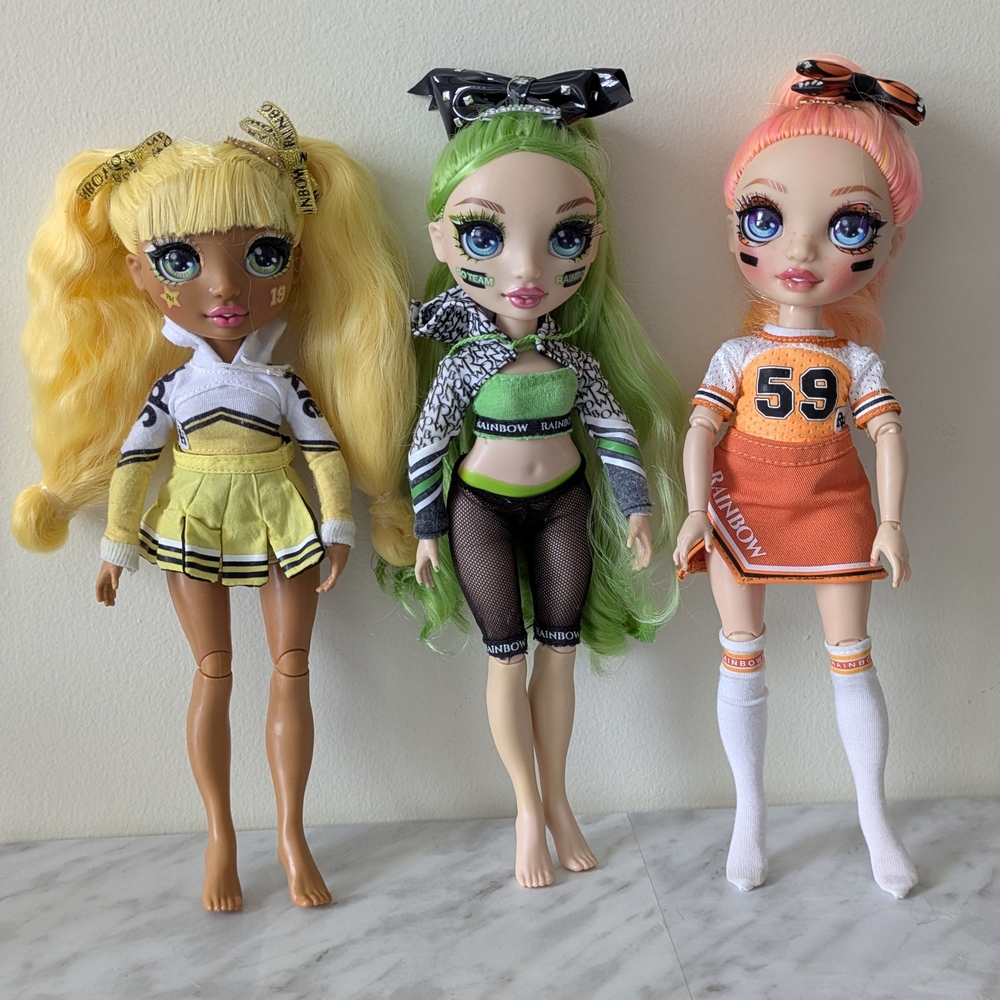 Rainbow  Dolls    lot of  Rainbow High
